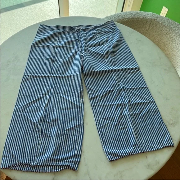 Chan luu RESERVED - Picture 1 of 10